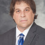 Dr. James Schauer headshot